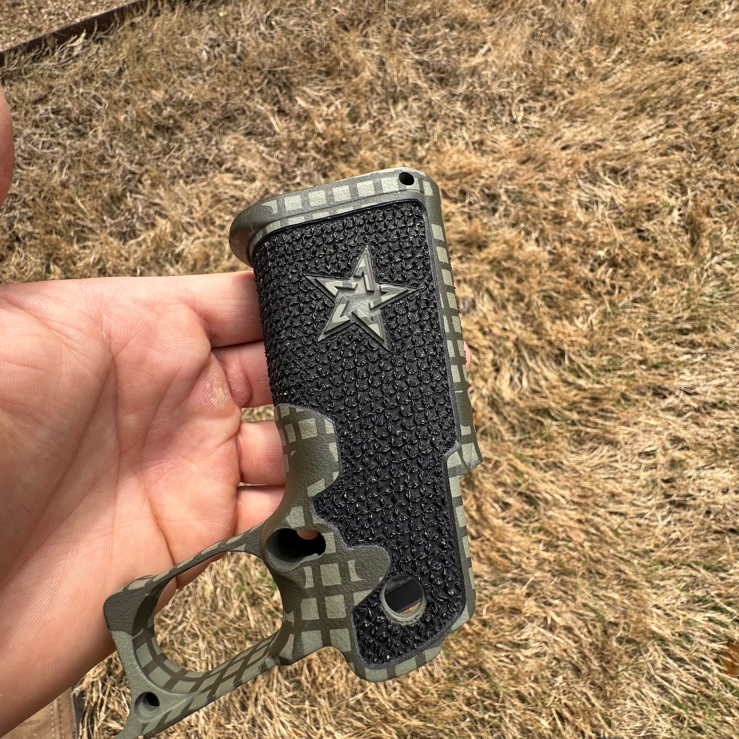 Complete Gen2 Staccato grip + stippling package