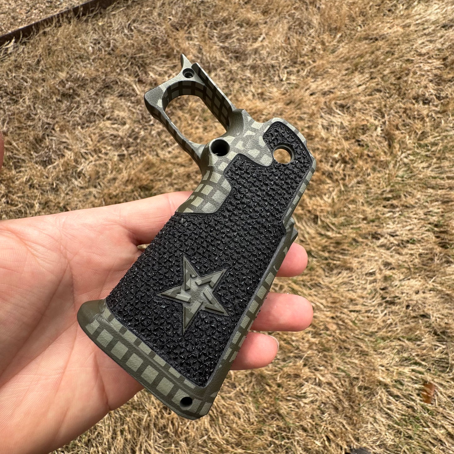 Complete Gen2 Staccato grip + stippling package