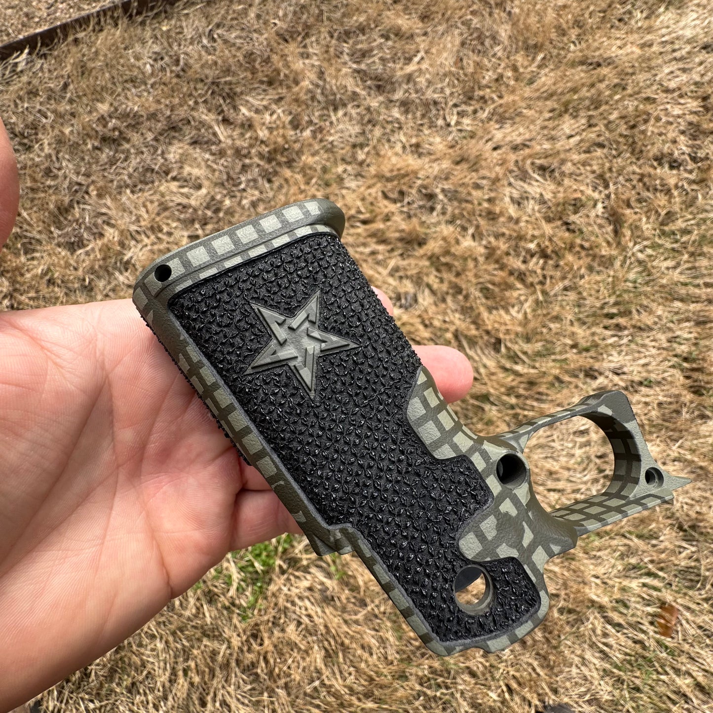 Complete Gen2 Staccato grip + stippling package