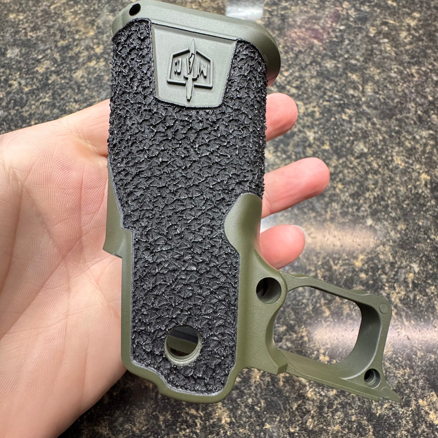 Mac DS/ TISAS 2011 Grip Stippling Package