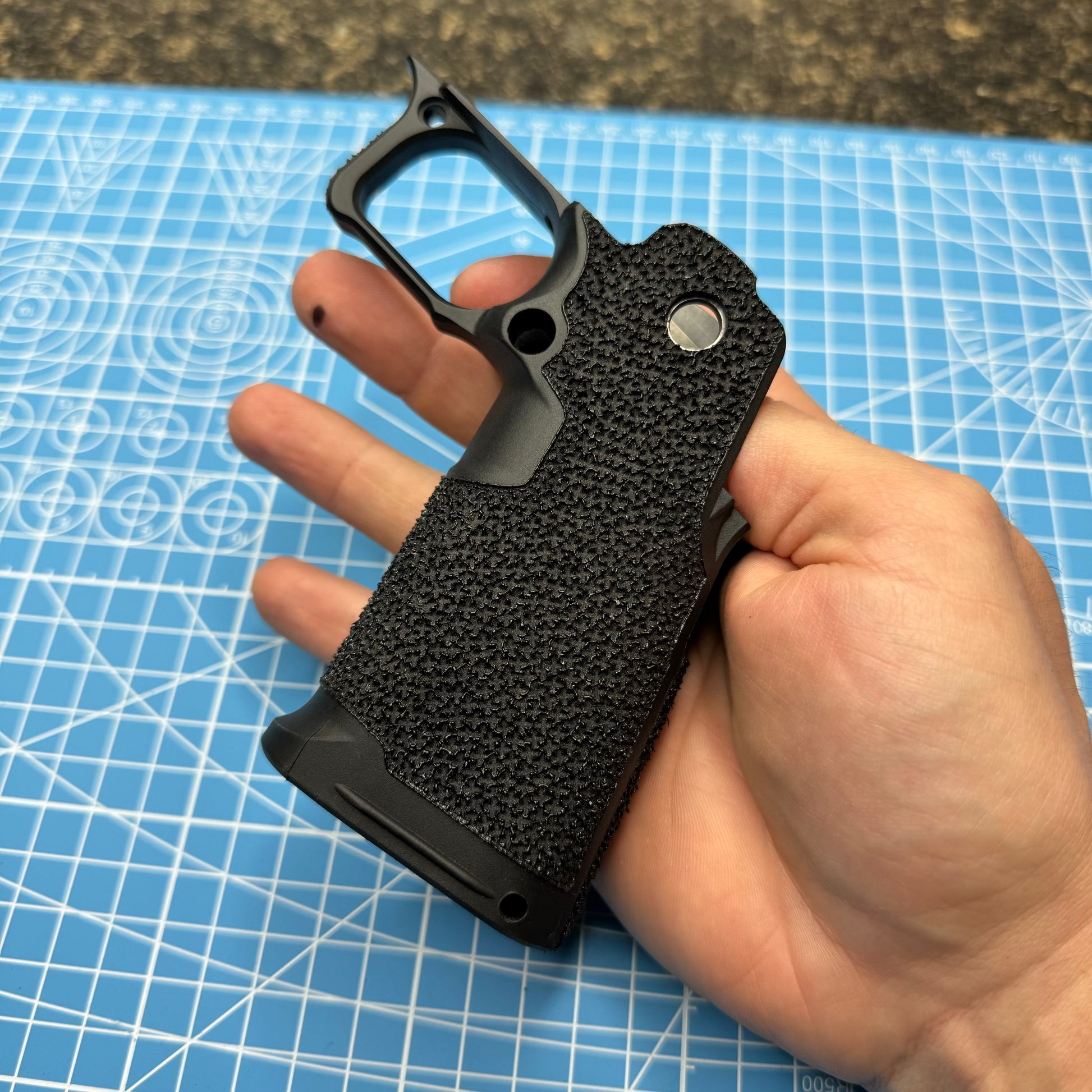 Springfield Armory Prodigy (1911 DS) grip package – Elusive Texture
